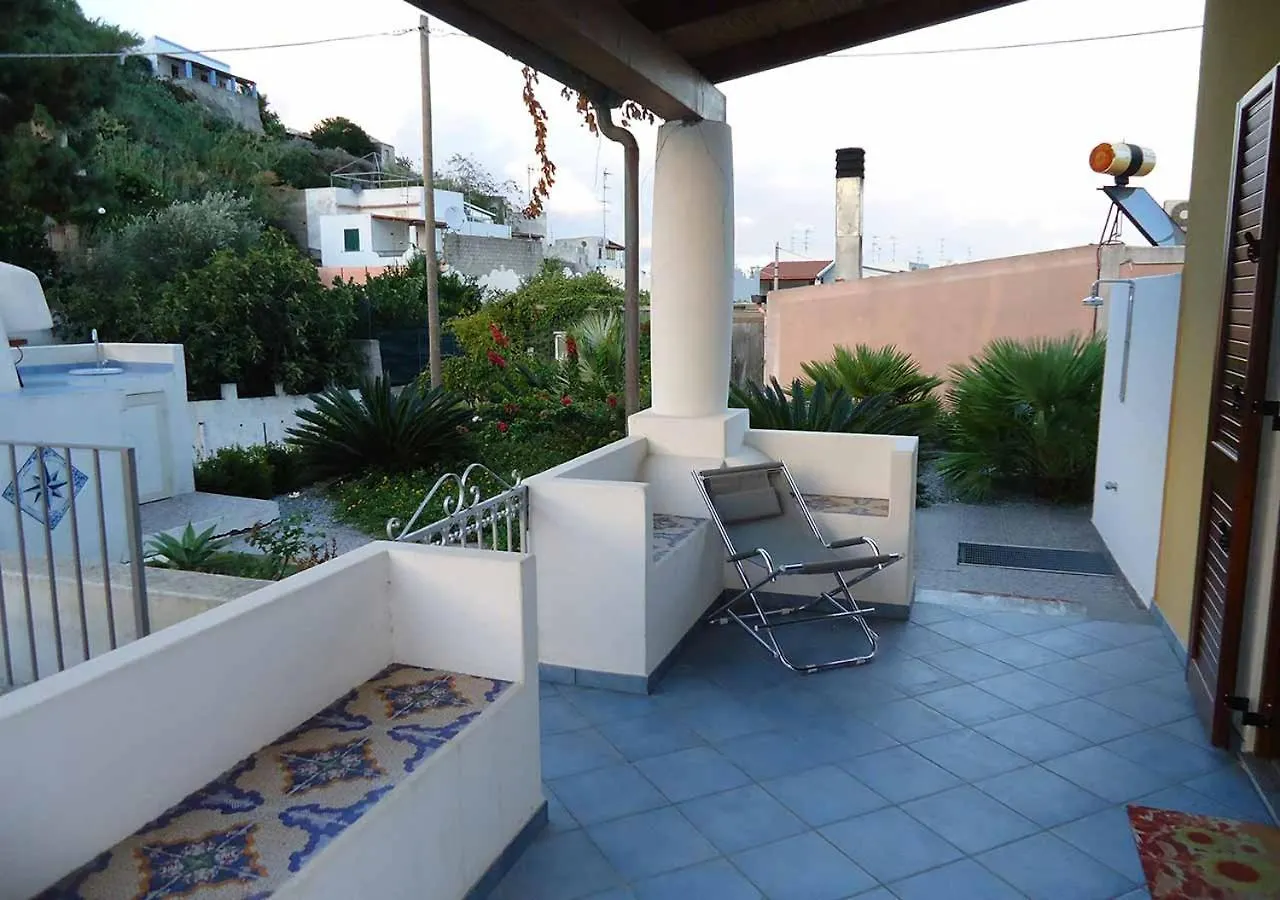 Villetta Da 4 A 6 Posti Letto Vicina Al Mare Lipari  Apartmán