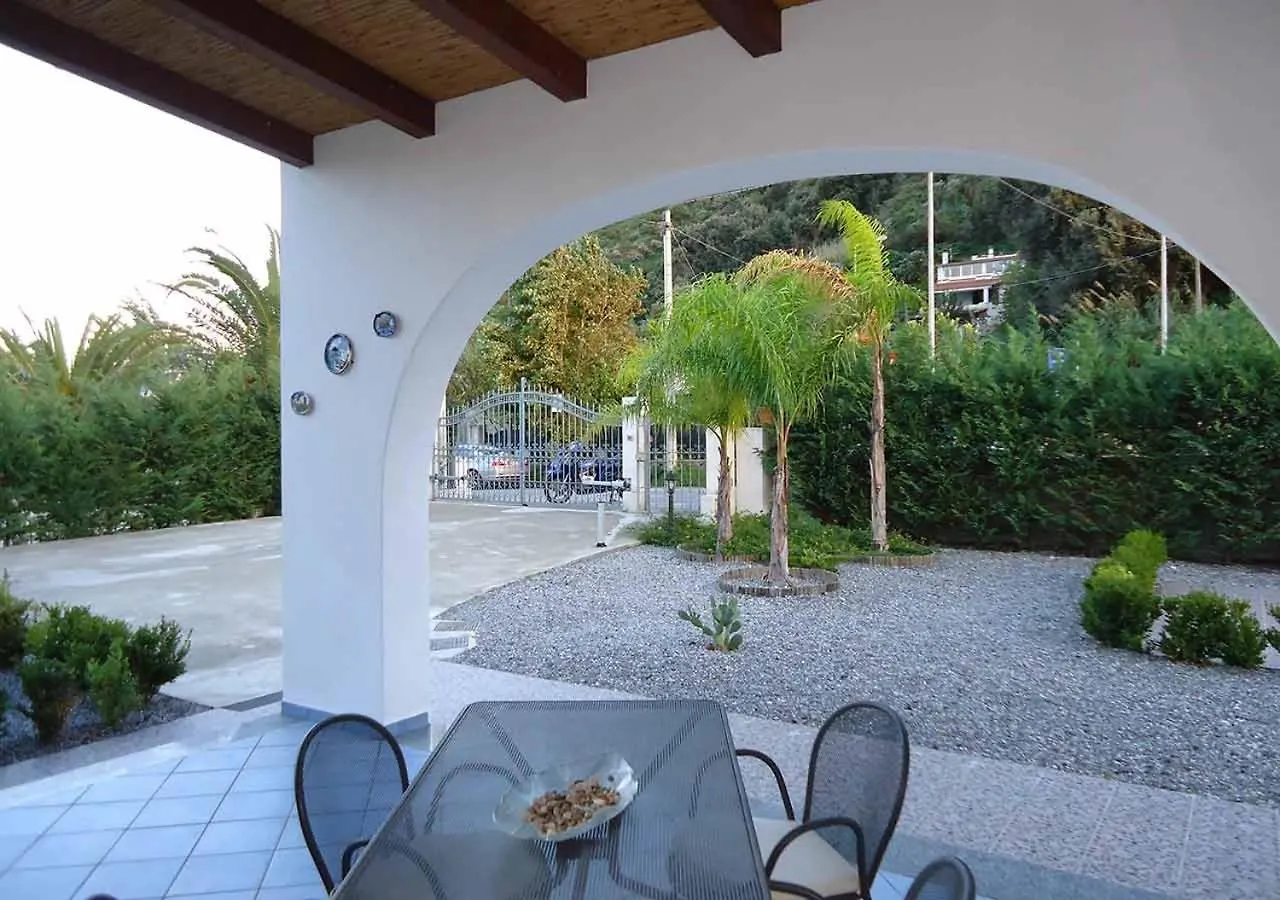 Villetta Da 4 A 6 Posti Letto Vicina Al Mare Lípara